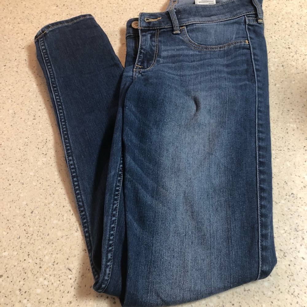 Hollister skinny jeans size 7